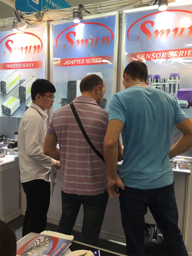 feria del cart&oacute;n 6